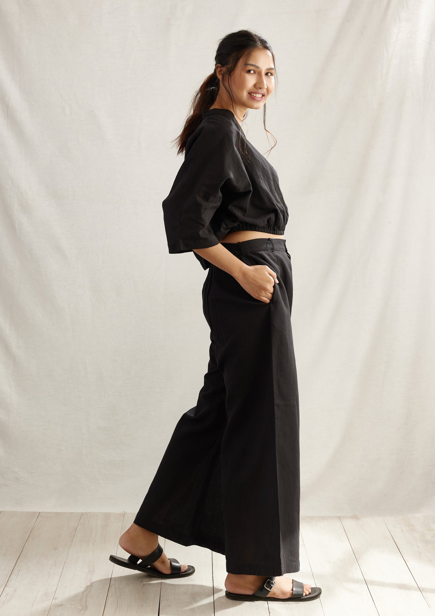 Resort Flaired Linen Trousers